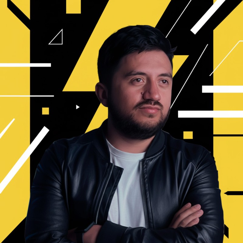 Oscar Salazar - Digital Analyst